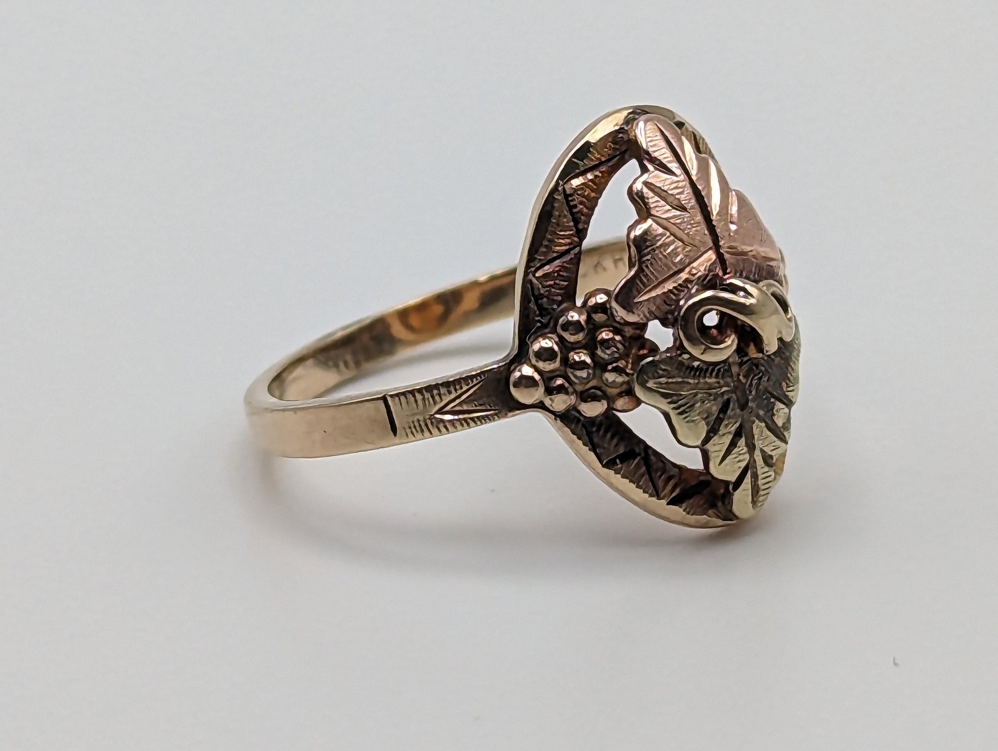 Black Hills Gold Ring. 10k Multi-tone Gold Black Hills Signet Ring. 10k/12k Black Hill Band. Rose Gold Flower Vine Ring.