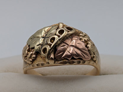 Vintage Very Heavy Black Hills Gold Ring. 10k Multi-tone Gold Black Hills Signet Ring. 10k Black Hill Band. Mens Womens Statement Ring
