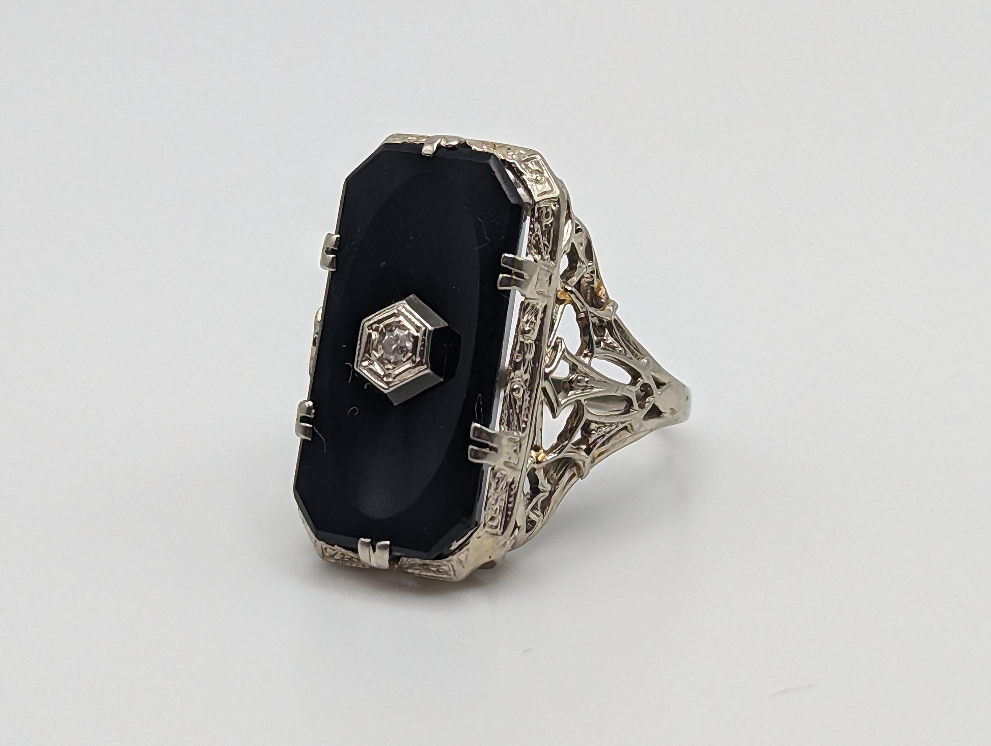 1930s Art Deco 14k White Gold Onyx and Diamond Ring. 14k Filigree White Gold Onyx and Diamond ring. Mourning Victorian Antique ring