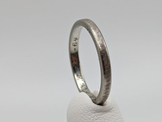 Vintage 1960s - 18k White Gold Texture Wedding Band. 18k White Gold Texture Anniversary Ring. 18k White Gold Handmade Women's Spacer Ring.