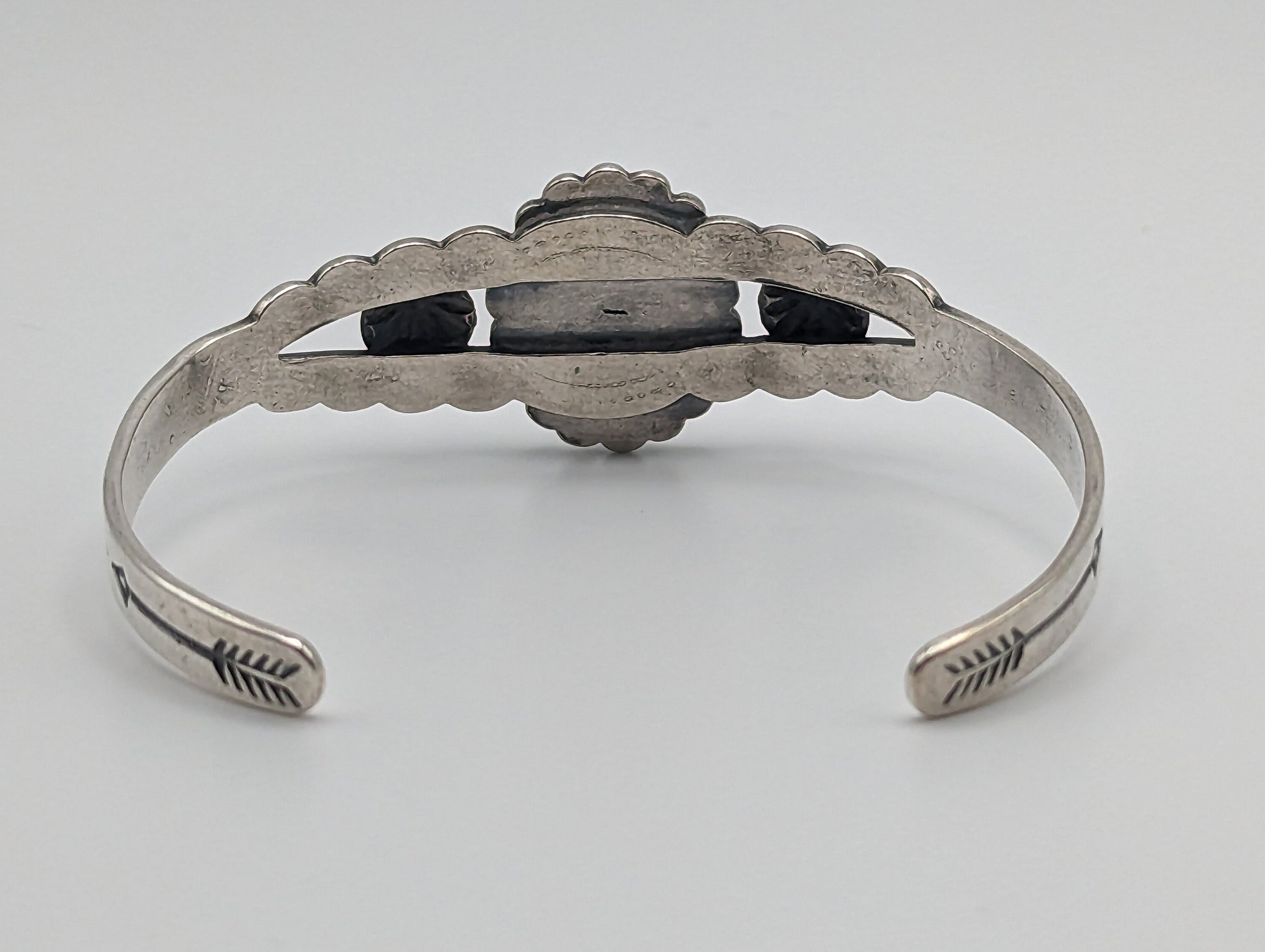 Vintage Silver Fred Harvey Turquoise Cuff Bracelet. Sterling Silver Turquoise Navajo Bracelet. Fred Harvey Turquoise Sterling Silver Cuff