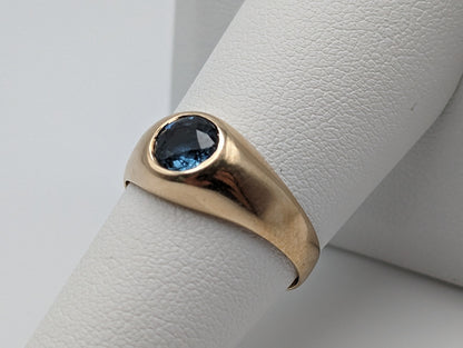 Vintage Heavy 5.8gr 10k Topaz Pinky Ring. Bezel Set Topaz Ring. 10k Yellow Gold Topaz Ring. Mens Pinky 10k Vintage Ring Topaz Statement Ring