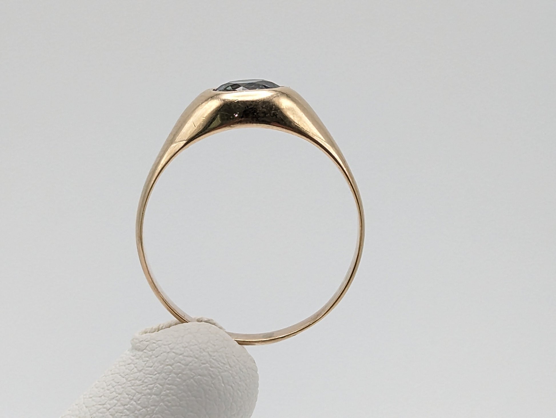 Vintage Heavy 5.8gr 10k Topaz Pinky Ring. Bezel Set Topaz Ring. 10k Yellow Gold Topaz Ring. Mens Pinky 10k Vintage Ring Topaz Statement Ring