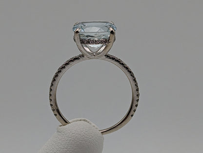 14k White Gold Solitaire Aquamarine Diamonds Ring. Aquamarine Diamond Ring. Solitaire Aquamarine Diamond Wedding Band Engagement Ring