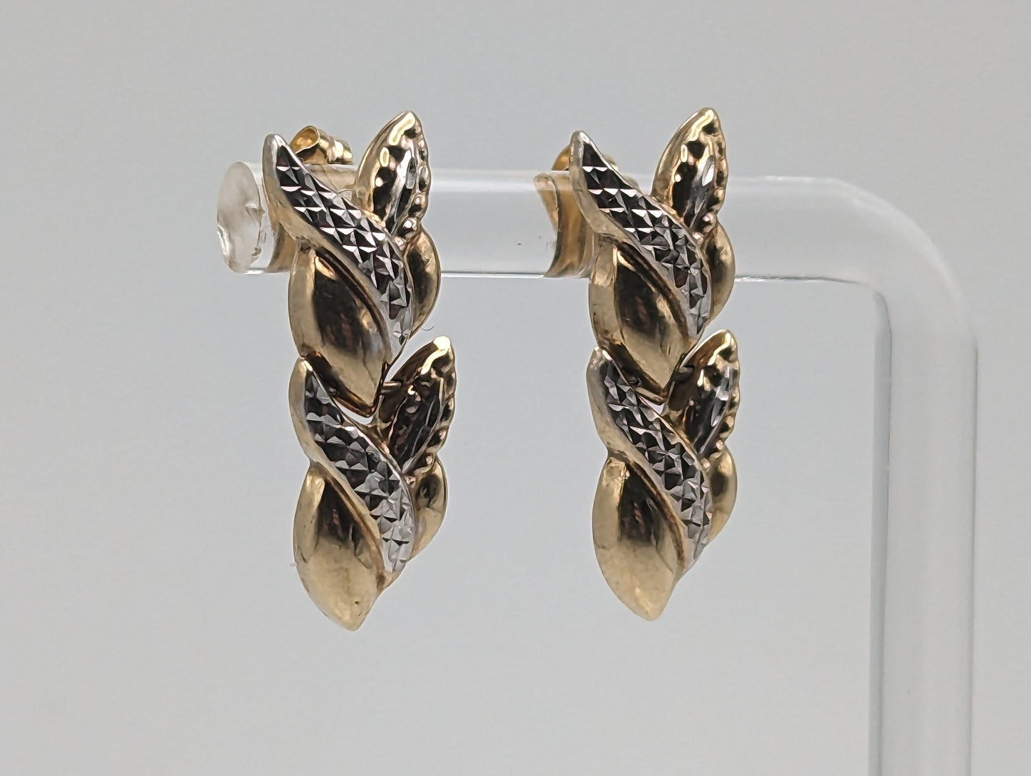 Large Vintage 10k White & Yellow Gold Wheat Stem Drop Earrings. 10k Solid Multi Color Gold Wheat Dangle Earrings 10k Wheat Stem Earrings