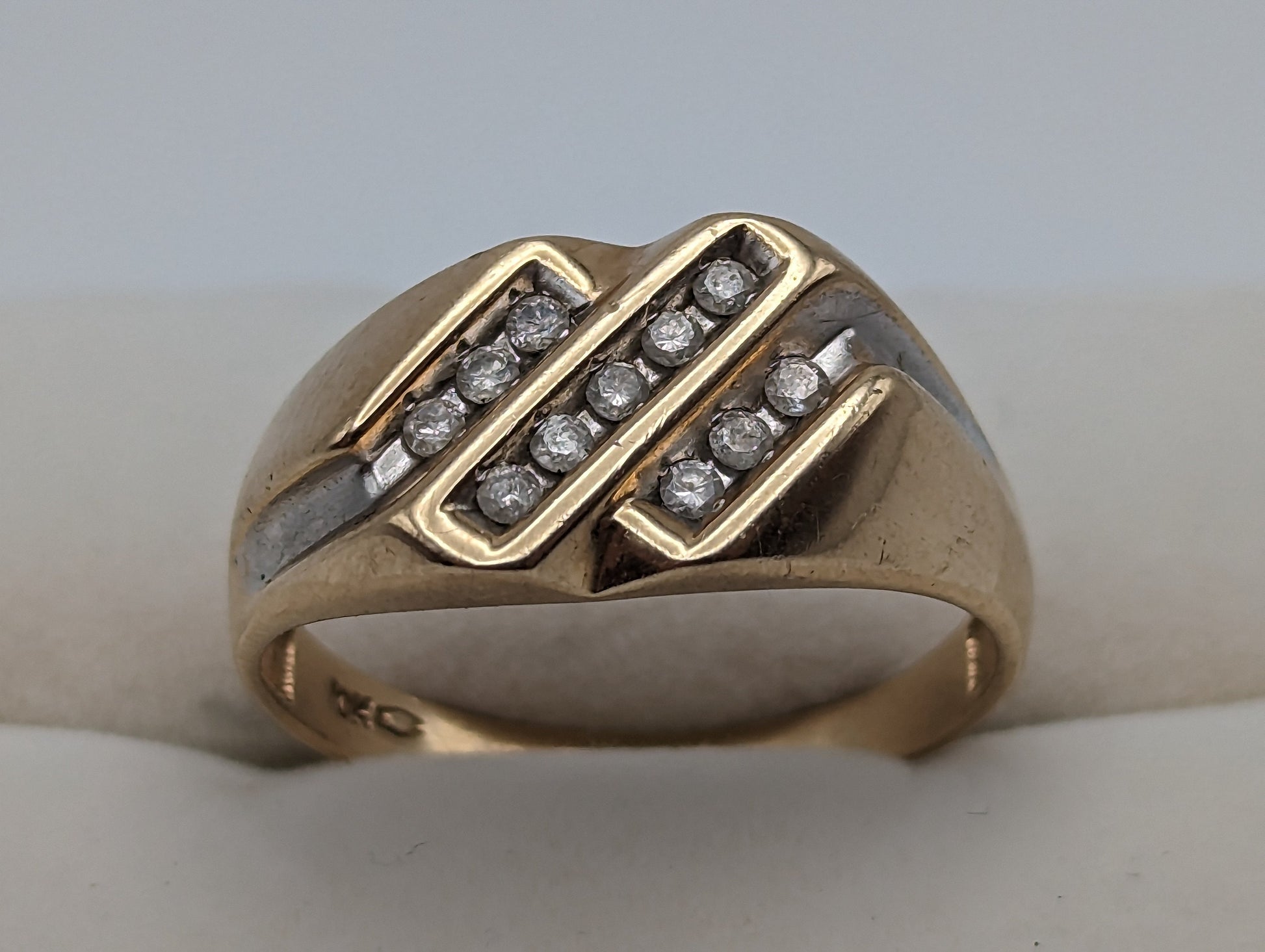 Vintage 10k Yellow Gold 11 Natural Diamond Ring. Mens Diamond Ring. 10k Diamond Statement Ring. Diamond Signet Ring.