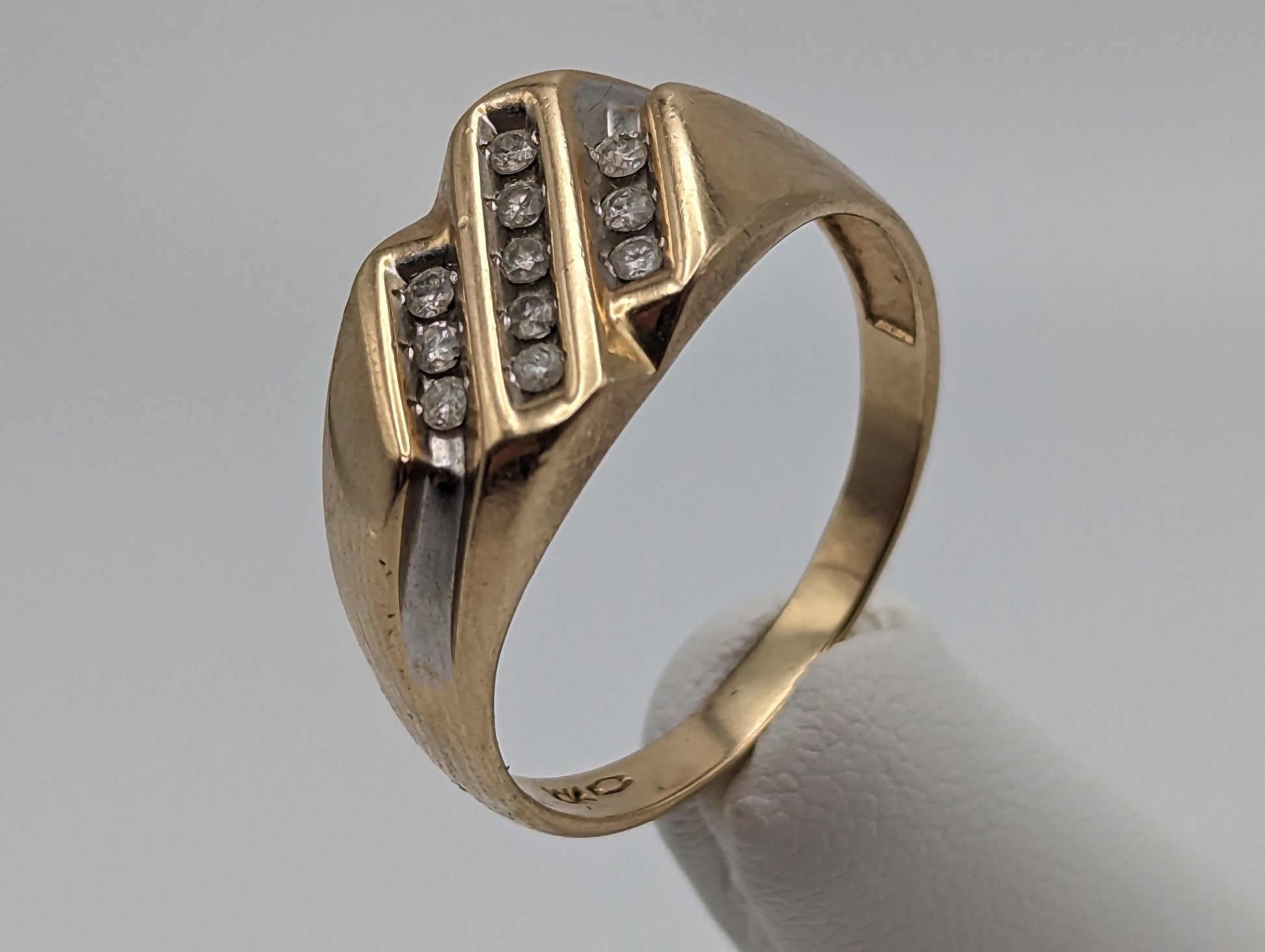 Vintage 10k Yellow Gold 11 Natural Diamond Ring. Mens Diamond Ring. 10k Diamond Statement Ring. Diamond Signet Ring.