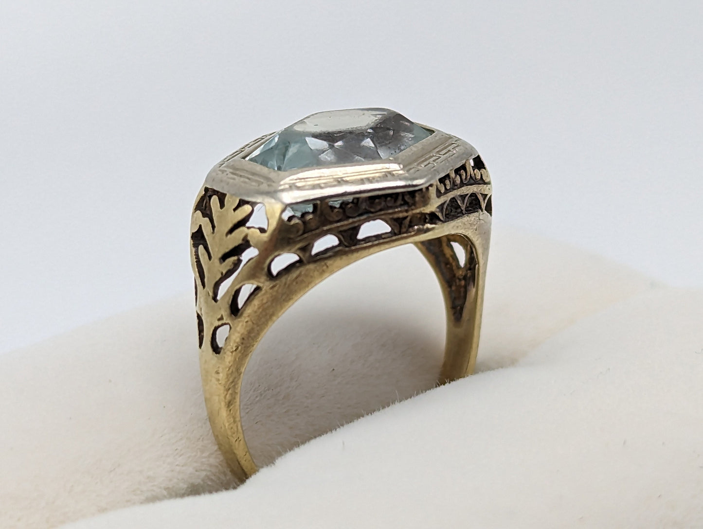 Antique 1900s 14k Yellow Gold Aquamarine Filigree Ring. Aquamarine Ring. Vintage 14k Yellow Gold Filigree Aquamarine Ring.