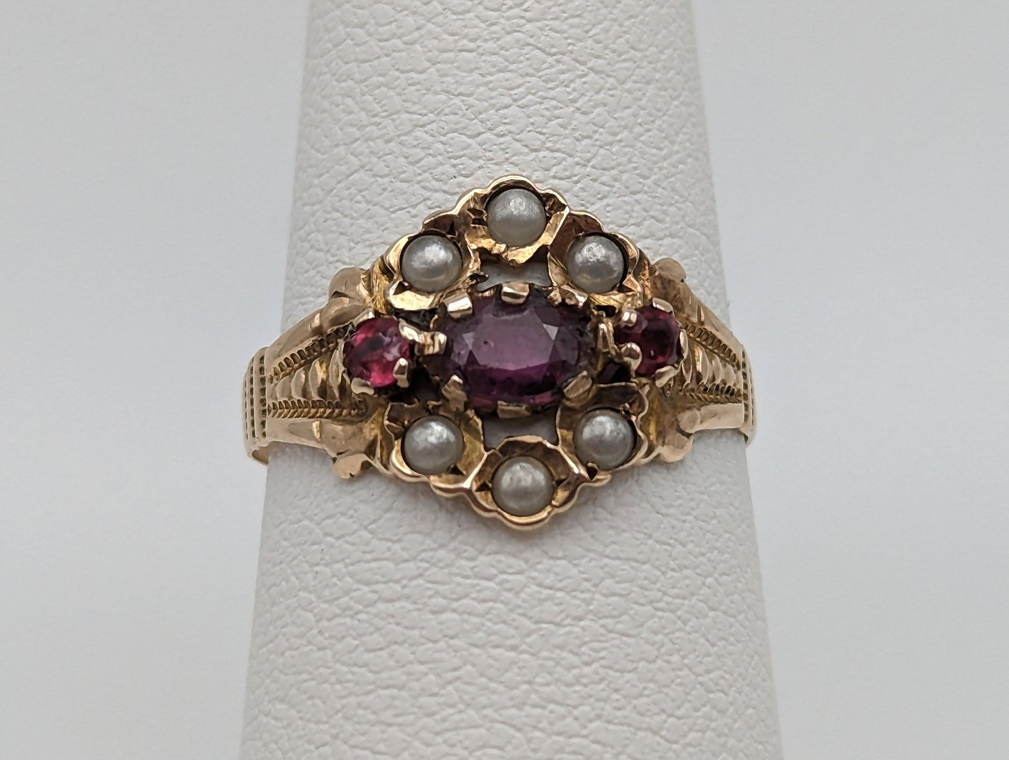 10k Yellow Gold Victorian Ruby and Pearl Cluster Ring. Vintage Victorian Ruby Pearl Cluster Ring. Engagement Ring Pearl Ruby Pinky Ring