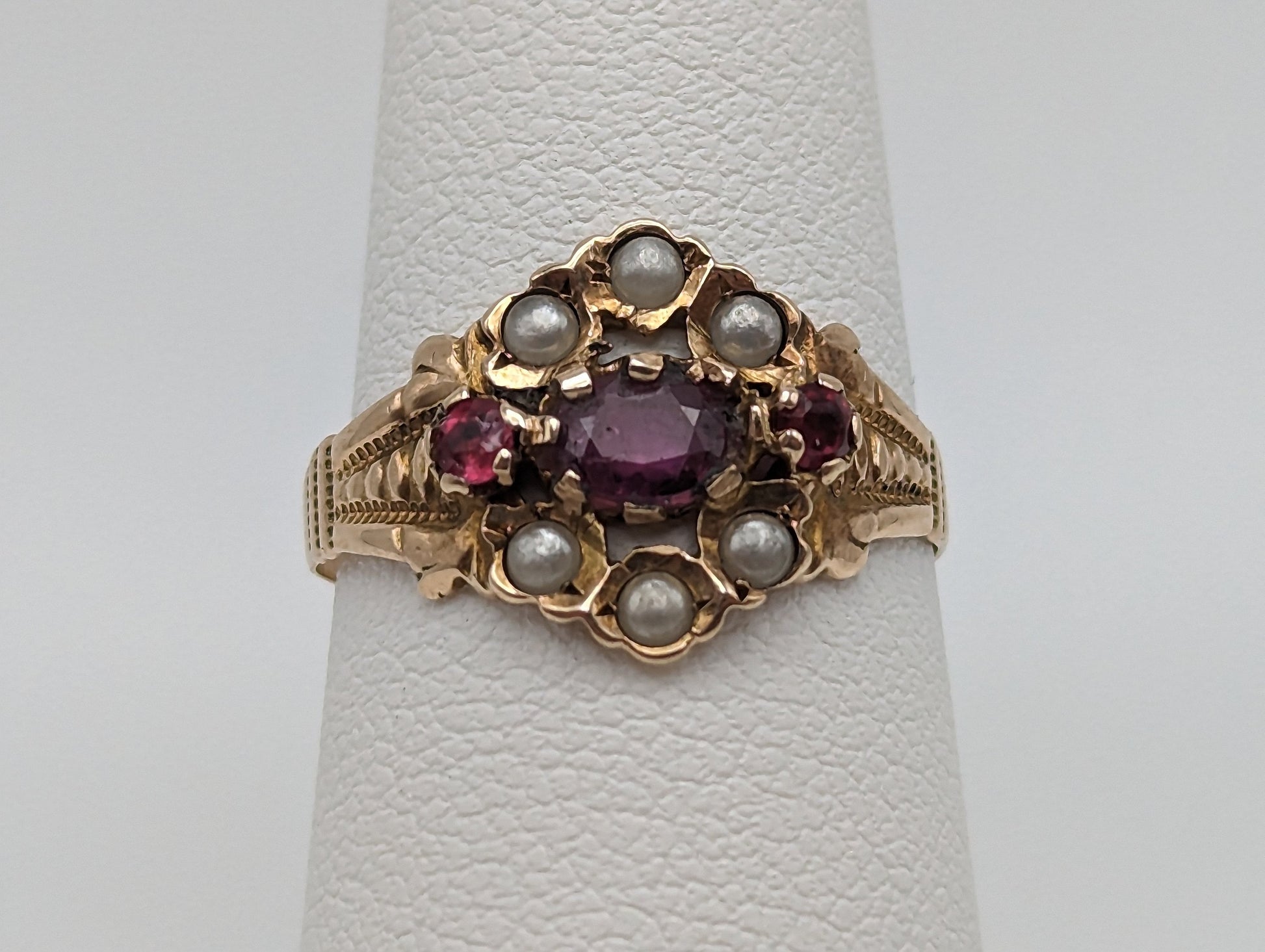 10k Yellow Gold Victorian Ruby and Pearl Cluster Ring. Vintage Victorian Ruby Pearl Cluster Ring. Engagement Ring Pearl Ruby Pinky Ring