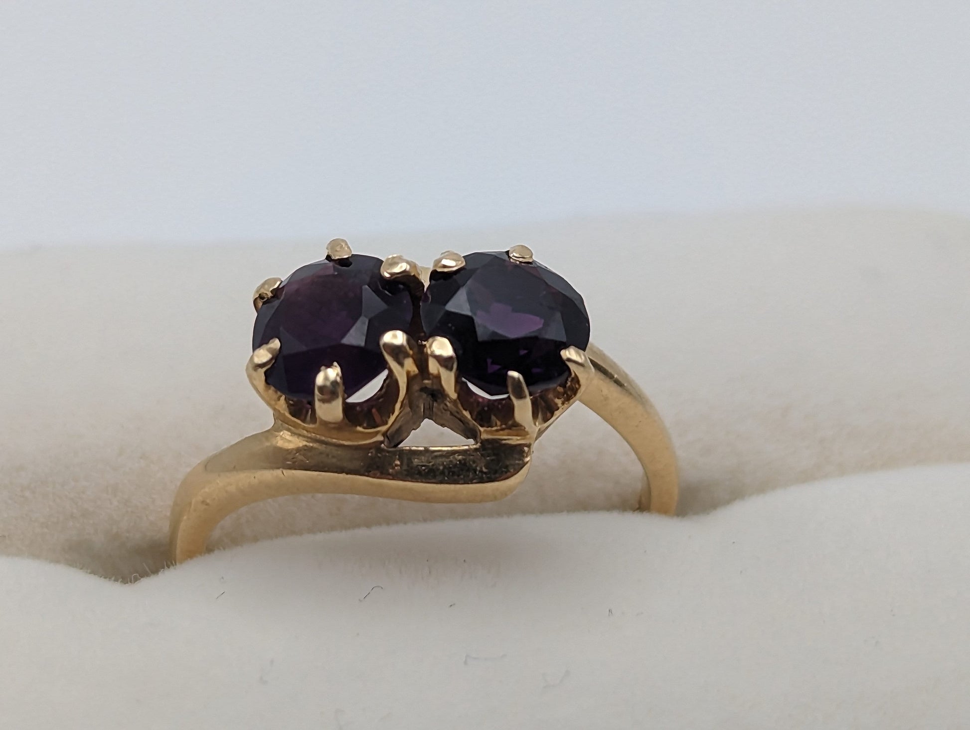 Vintage 14k Dual Amethyst Ring. Amethyst 14k Womens Engagement Ring. Dual Amethyst Promise Ring, Amethyst Statement Ring, Wedding Band