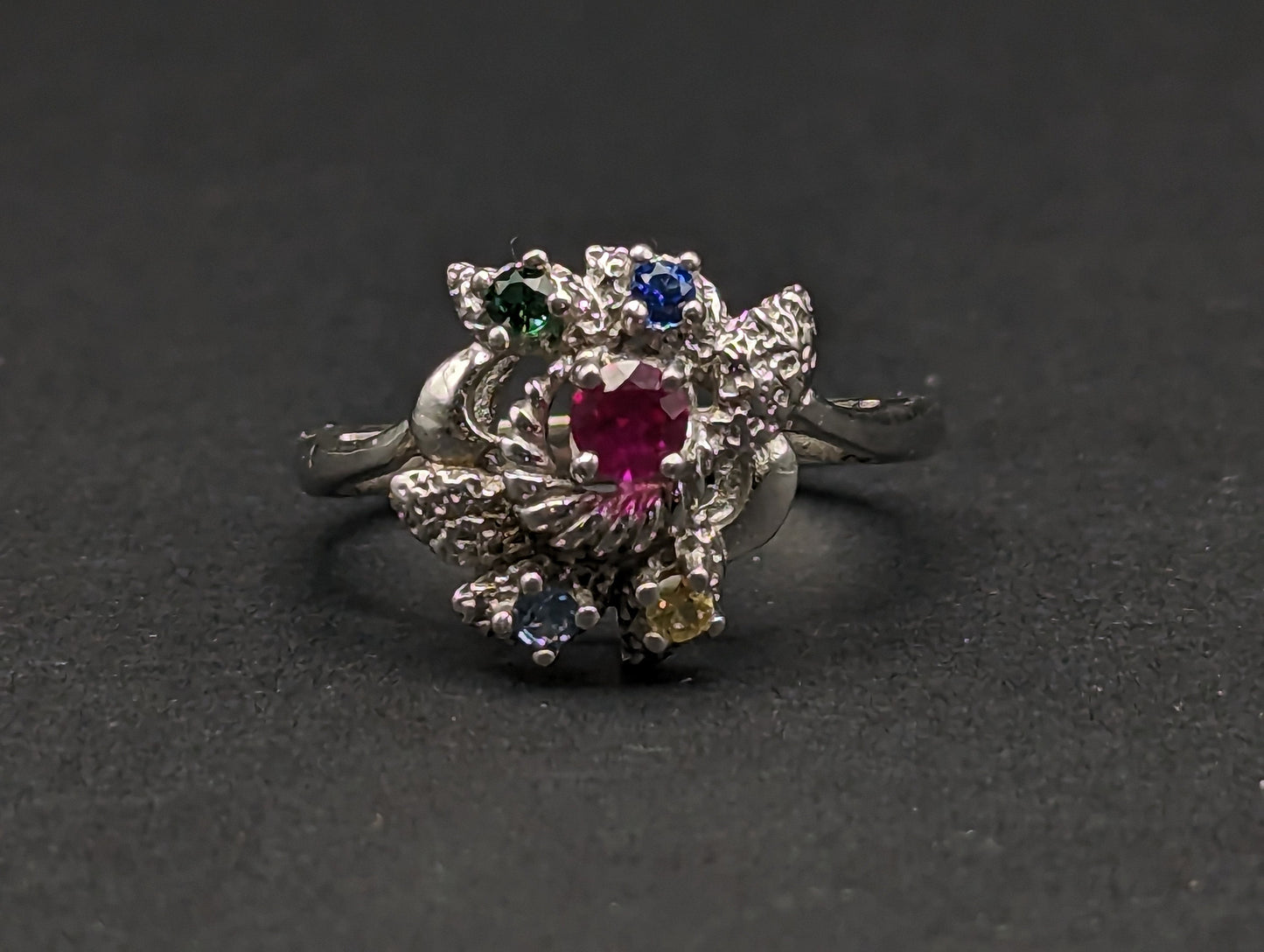 10k White Gold Vintage Mothers Ring. 10k White Gold Multi-Gem Cluster Band. 10k Gemstone Cluster Flower Ring.