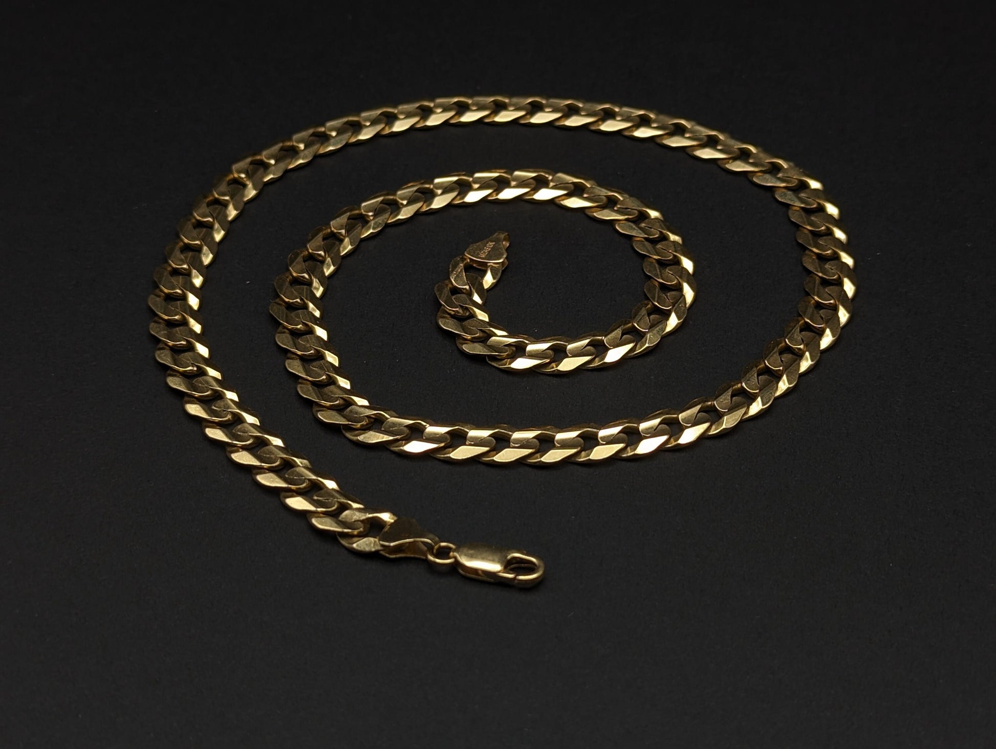 46 Grams Cuban Chain 22 inch Yellow Gold 10k. 10k Yellow Gold Mens Miami Cuban Curb Link 22" 8.5mm Chain. Heavy Cuban Link 10k Necklace