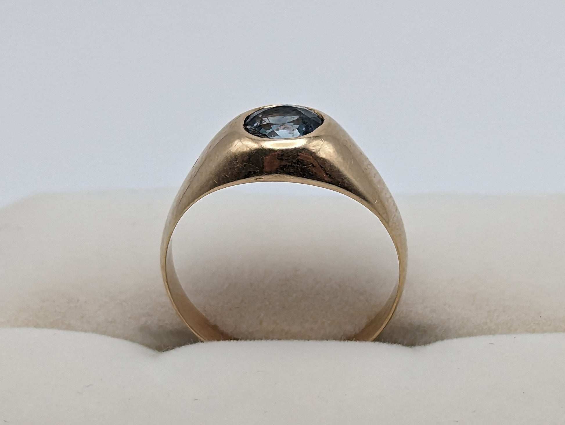 Vintage Heavy 5.8gr 10k Topaz Pinky Ring. Bezel Set Topaz Ring. 10k Yellow Gold Topaz Ring. Mens Pinky 10k Vintage Ring Topaz Statement Ring