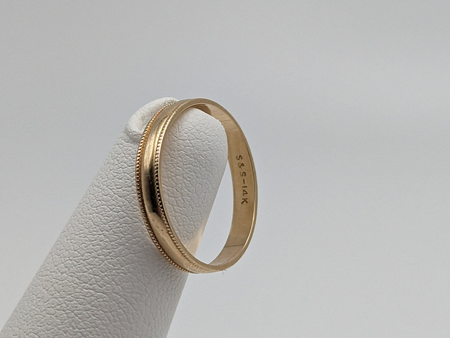 14k 3mm Milgrain Half Round Bead Wedding Band. 14k Yellow Gold Milgrain Bead Band. Yellow Gold Wedding Engagement Band Unisex Wedding band