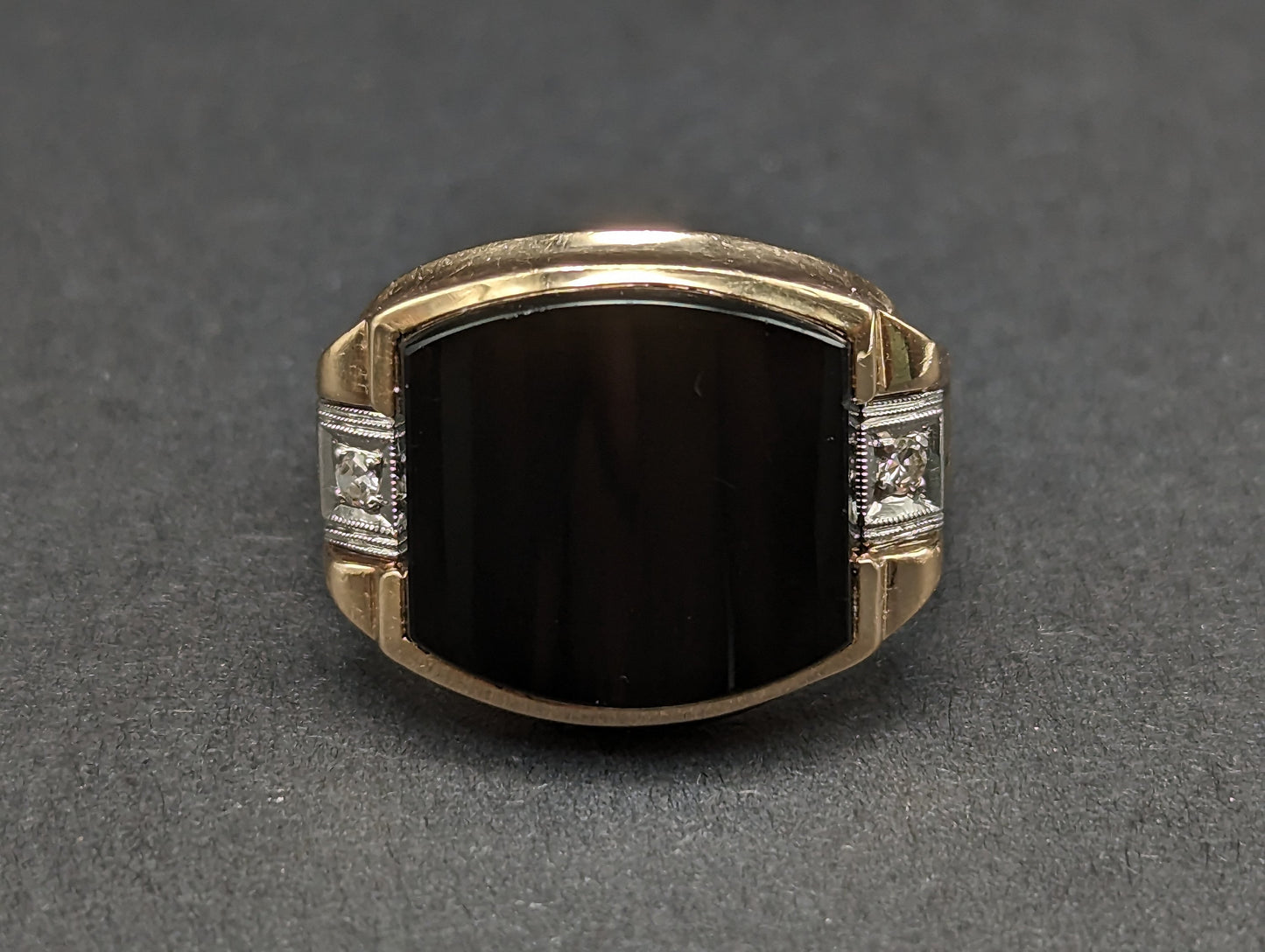 Vintage 5.7gr Yellow Gold 10k Rectangle Black Onyx and Diamond Ring Black Onyx Diamond Ring. 10k Vintage Diamond Onyx Signet Ring