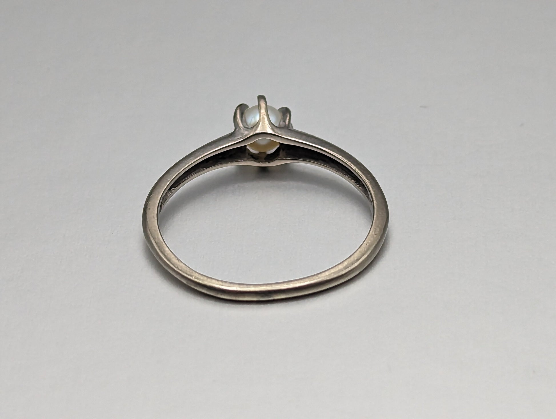 White Gold 10k Pearl Ring. 10k White Gold Womens Pearl Ring. 10K Solitaire Pearl Ring. Engagement Pearl Ring.