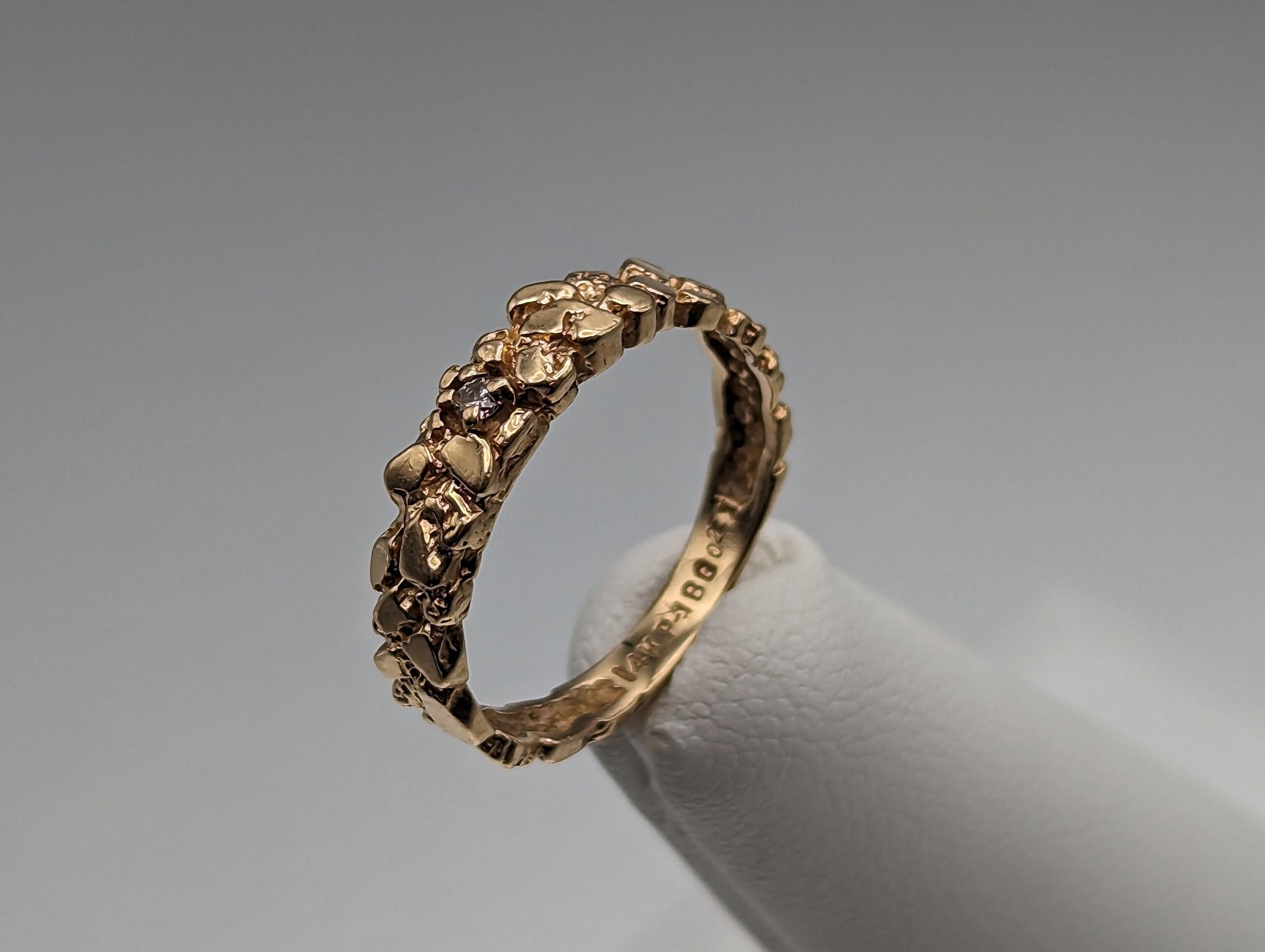 Yellow Gold 14k Nugget Style Diamond Band. 14k Gold Diamond Engagement Ring. Nugget Gold Diamond Ring.