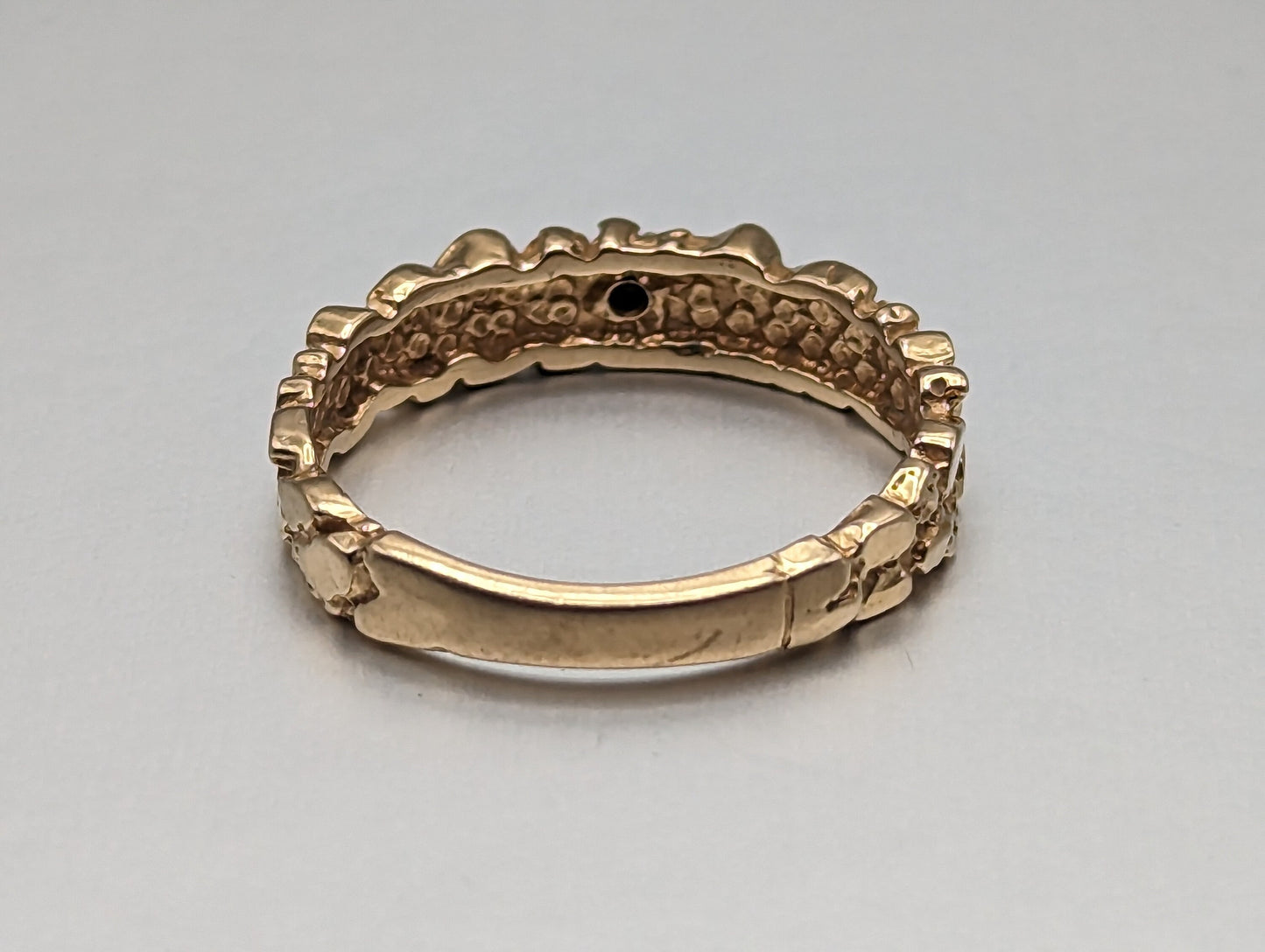 Yellow Gold 14k Nugget Style Diamond Band. 14k Gold Diamond Engagement Ring. Nugget Gold Diamond Ring.