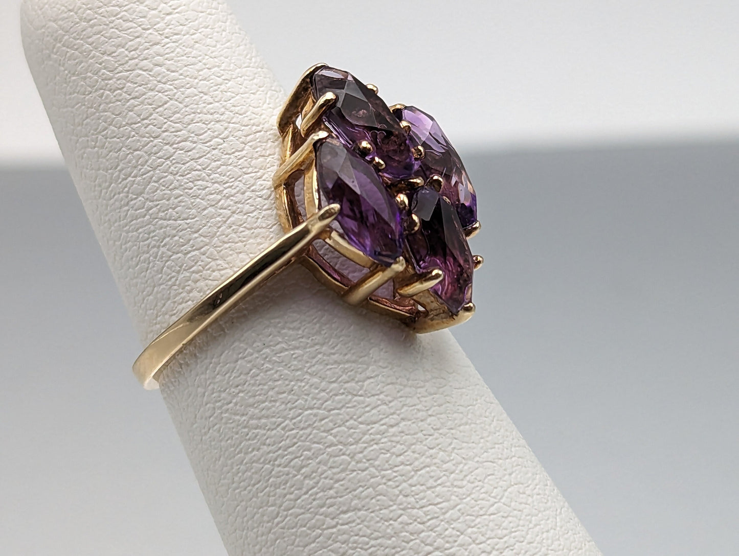 Vintage 14k Large 2ct Cluster Amethyst Ring. Amethyst 14k Womens Engagement Ring. Amethyst Promise Ring Amethyst Statement Ring Wedding Band