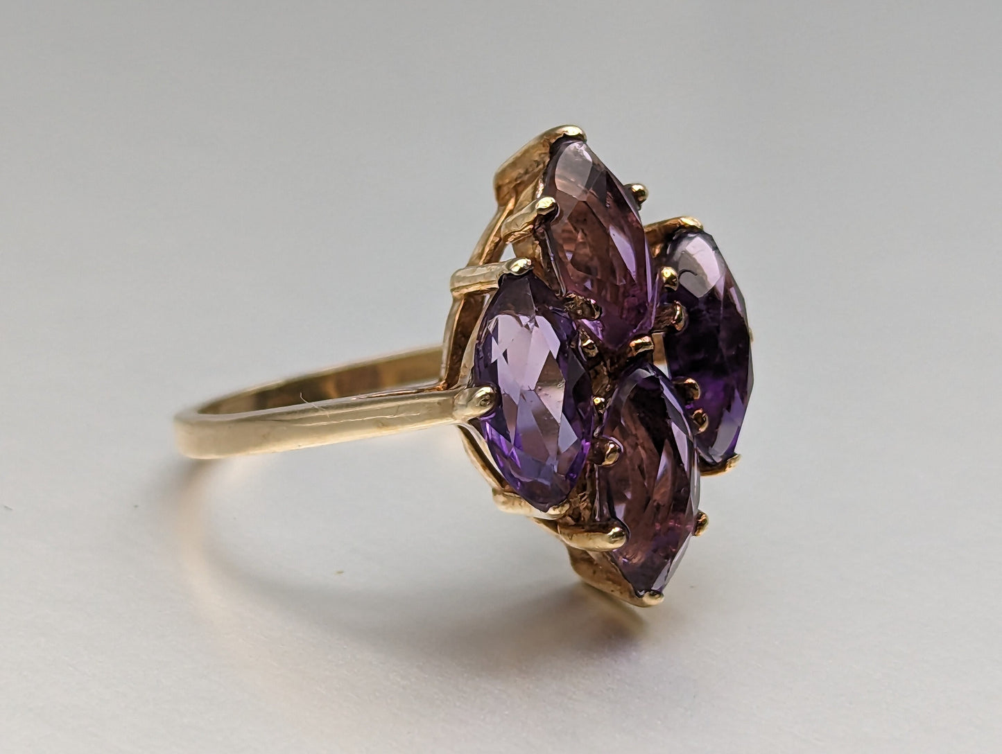 Vintage 14k Large 2ct Cluster Amethyst Ring. Amethyst 14k Womens Engagement Ring. Amethyst Promise Ring Amethyst Statement Ring Wedding Band