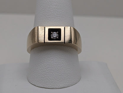 14k Mens Vintage Diamond Ring. 14k Mens Diamond Statement Ring. Yellow Gold Mens Diamond Signet Ring. Heavy 10 gram 14k Diamond Ring.