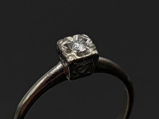 Antique Art Deco 14k White Gold Cathedral Setting Diamond Solitaire Ring. 14k White Gold Diamond Engagement Ring.