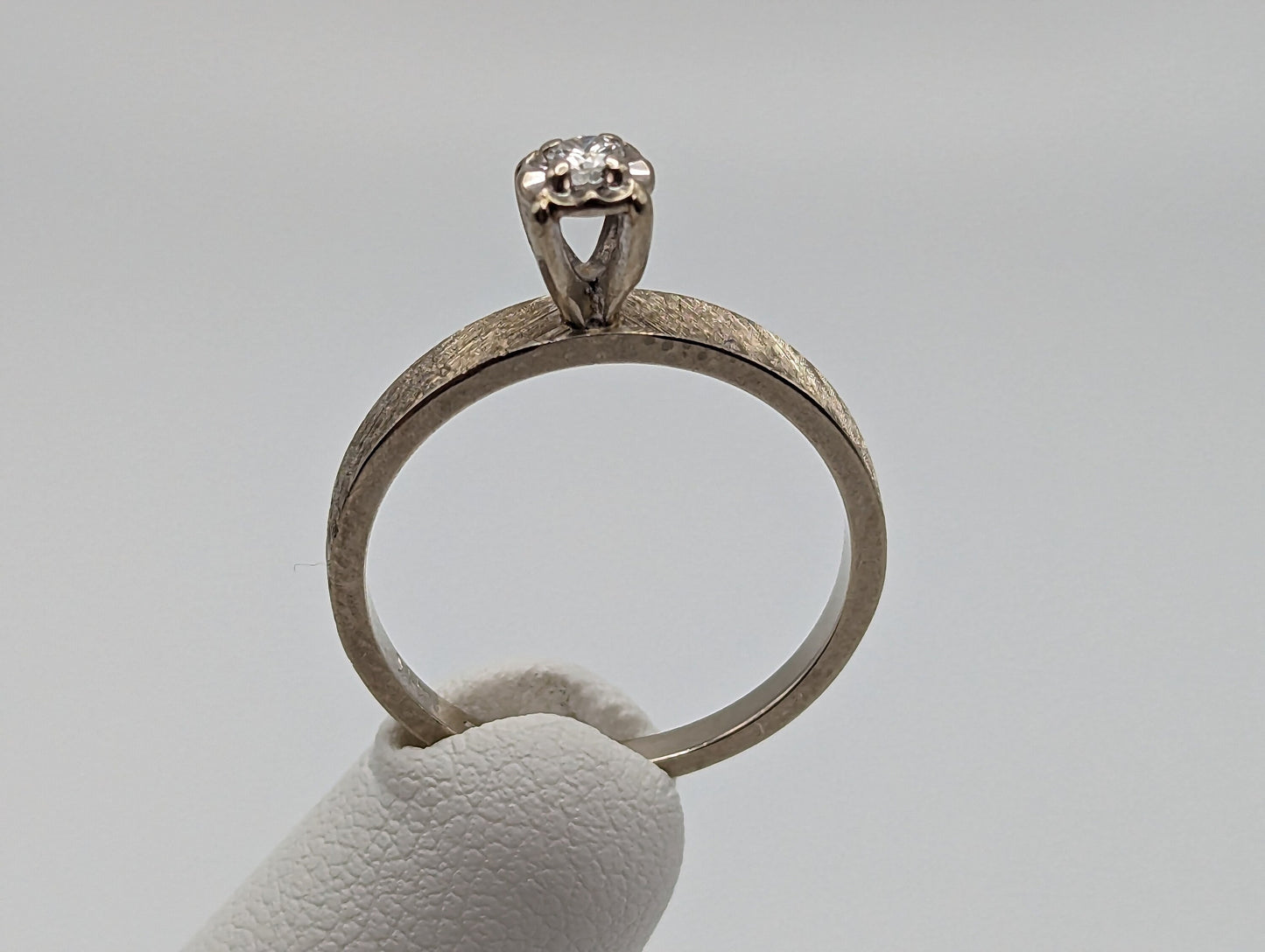 14k White Gold Textured Diamond Solitaire Ring. White Gold Diamond Wedding Band. 14k Brushed Gold Diamond Promise Ring Engagement Ring.