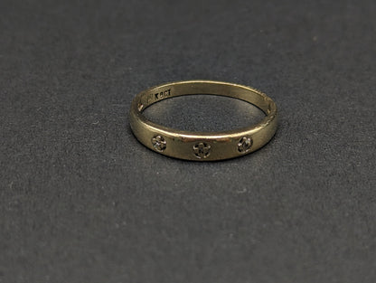 Antique 10k Yellow Gold 3 Diamond Anniversary Band. 10k Yellow Gold Wedding Ring. 10k Womens Yellow Gold Anniversary Band.