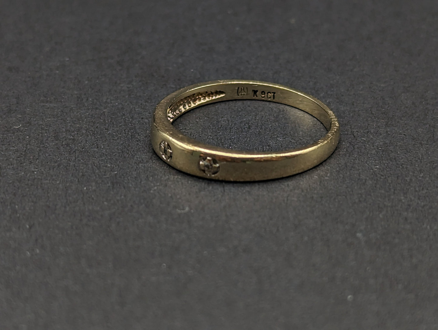 Antique 10k Yellow Gold 3 Diamond Anniversary Band. 10k Yellow Gold Wedding Ring. 10k Womens Yellow Gold Anniversary Band.