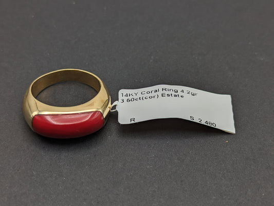 New 14k Vintage Coral Cabochon Ring. 14k Red Coral Cabochon Band. Cabochon Gemstone Yellow Gold Ring. Coral 14k Statement Ring.
