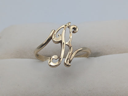 10k Solid Yellow Gold Initial K Letter Ring. 10k Cursive K Intial Ring. 10k Yellow Gold K Ring.