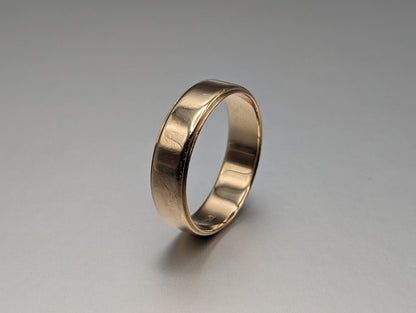 14k Vintage Yellow Gold Plain Wedding Band. 14k Yellow Gold Engagement Band. Anniversary Yellow Gold Ring. 14k Comfort Fit Wedding Band.