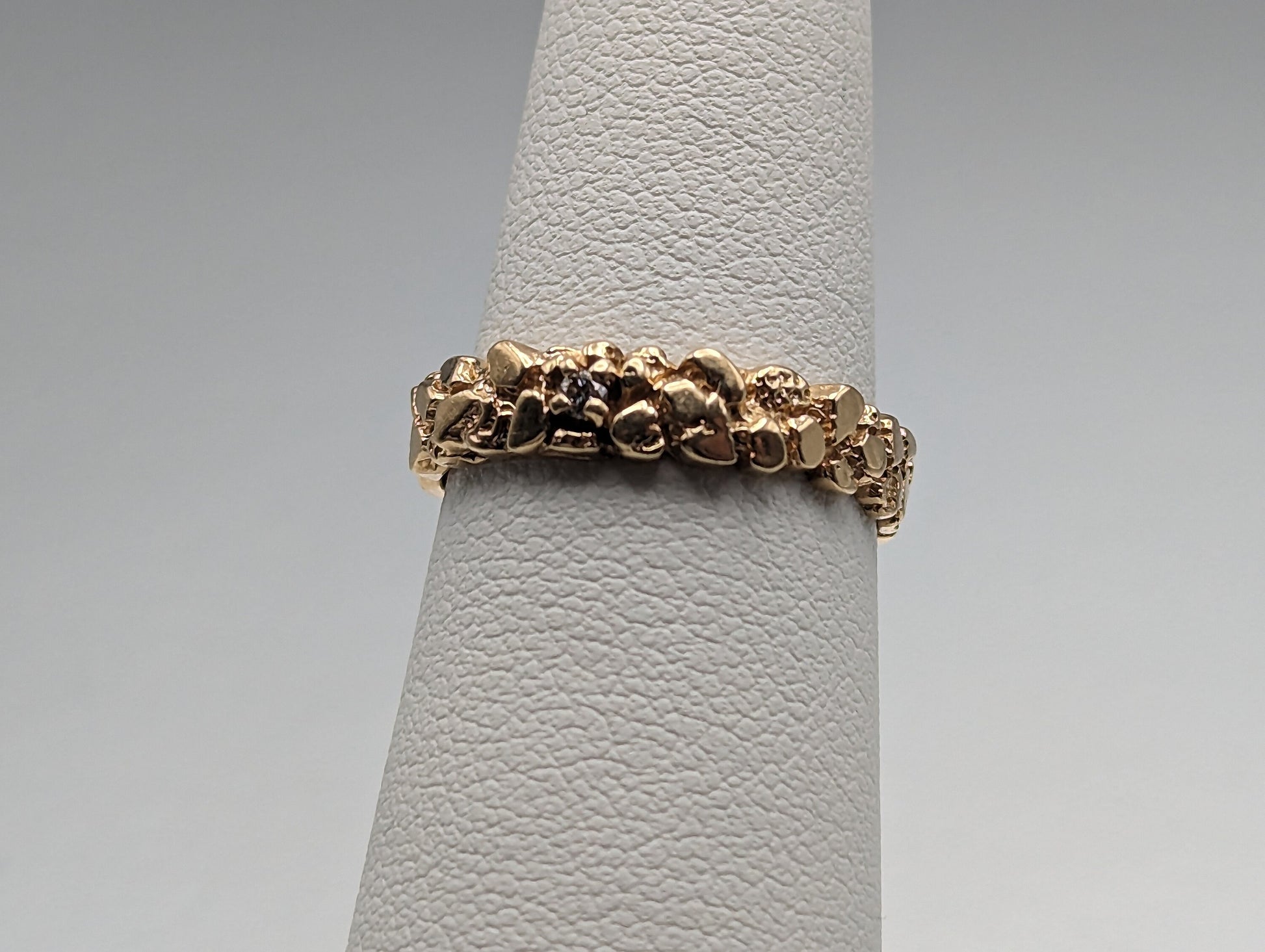 Yellow Gold 14k Nugget Style Diamond Band. 14k Gold Diamond Engagement Ring. Nugget Gold Diamond Ring.