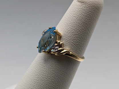 Vintage 14k 1.5ct Swiss Blue Topaz Diamond Ring. 14k Yellow Gold Womens Swiss Blue Topaz Diamond Ring. Swiss Blue Topaz Marquise 14k Band.