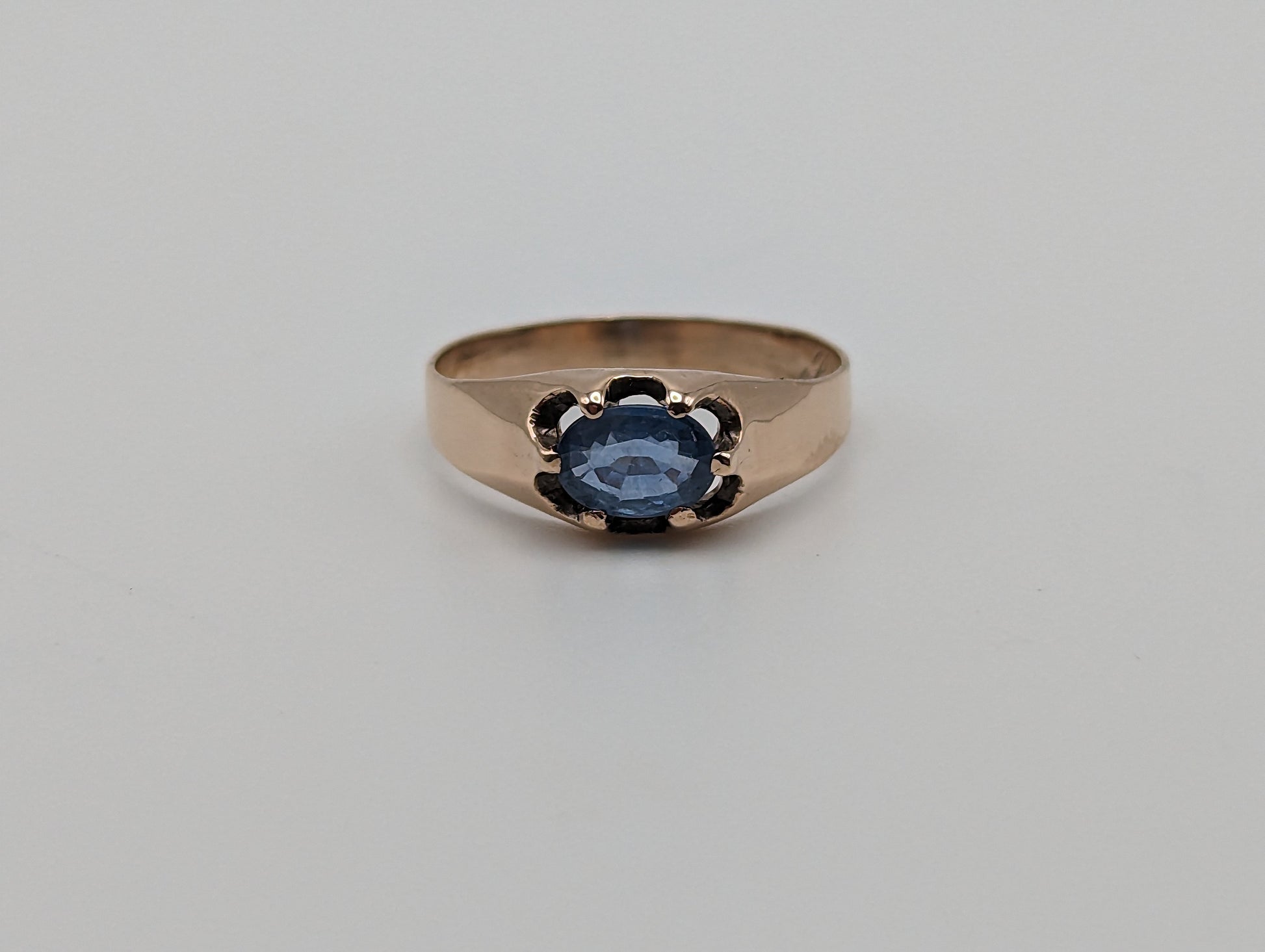 Antique 1900s 8k Solitaire Sapphire Belder Set Ring. 8k Rose Gold Sapphire Ring. Womens Gold Sapphire Ring. Rose Gold Sapphire Band.