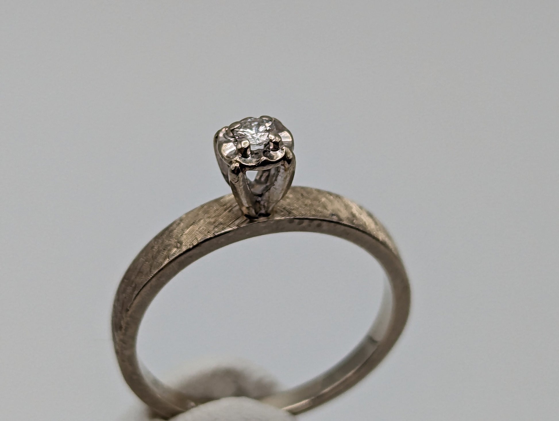 14k White Gold Textured Diamond Solitaire Ring. White Gold Diamond Wedding Band. 14k Brushed Gold Diamond Promise Ring Engagement Ring.