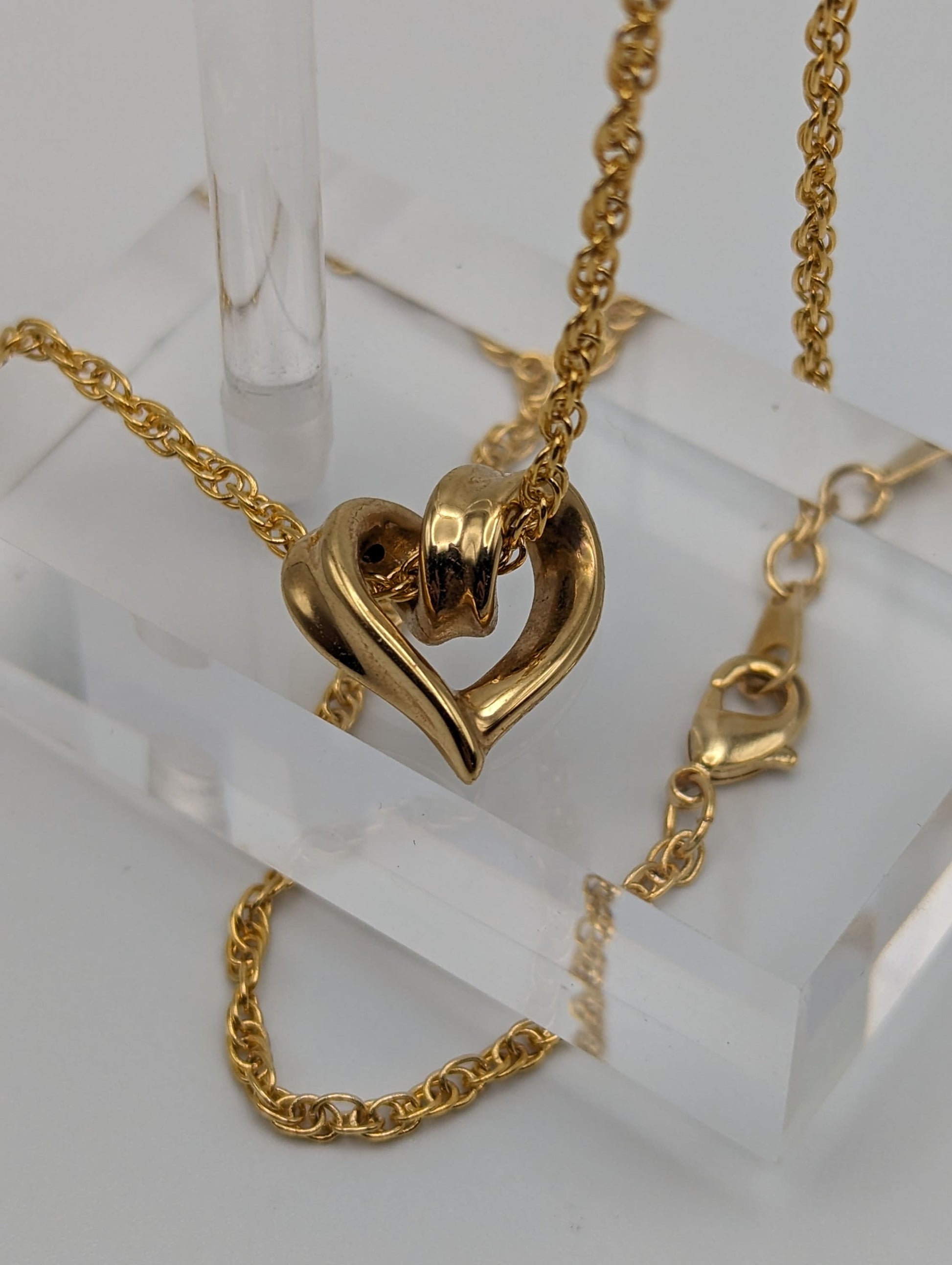 10k Yellow Gold Twist Heart Pendant. 10k Infinity Heart Pendant. Complimentary 14k GF necklace