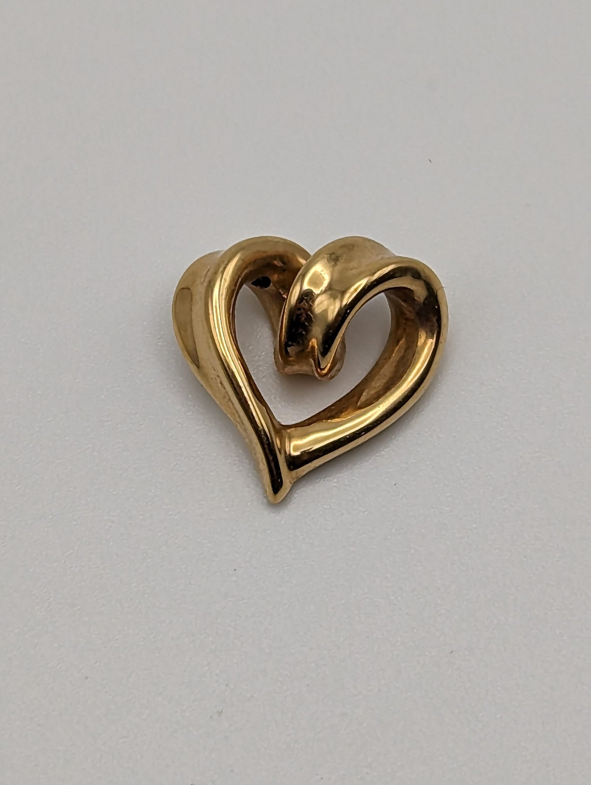 10k Yellow Gold Twist Heart Pendant. 10k Infinity Heart Pendant. Complimentary 14k GF necklace