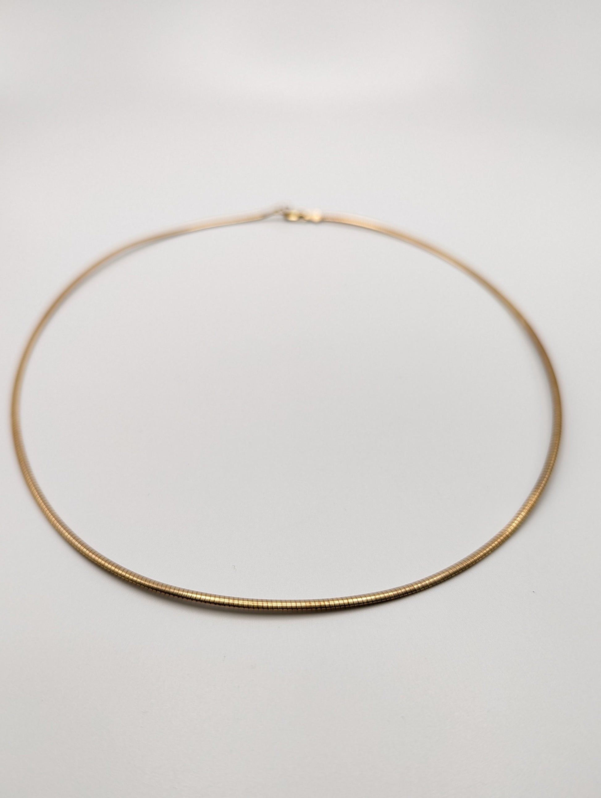 Vintage Michael Anthony Gold Italy Choker. 10k Gold Omega Necklace Chain Snake Chain. Yellow Gold Herringbone Chain.