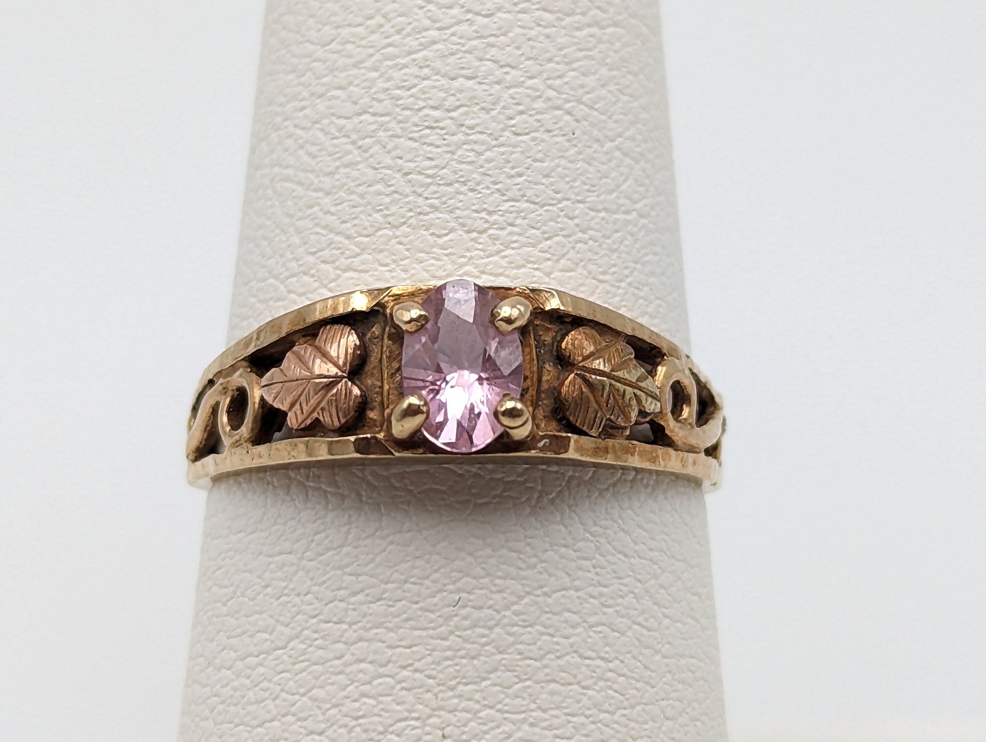 10k Black Hills Gold Pink Stone Ring. 10k Leaf Pink Stone Vine Ring. 10k Womens Black Hills Vine Ring.