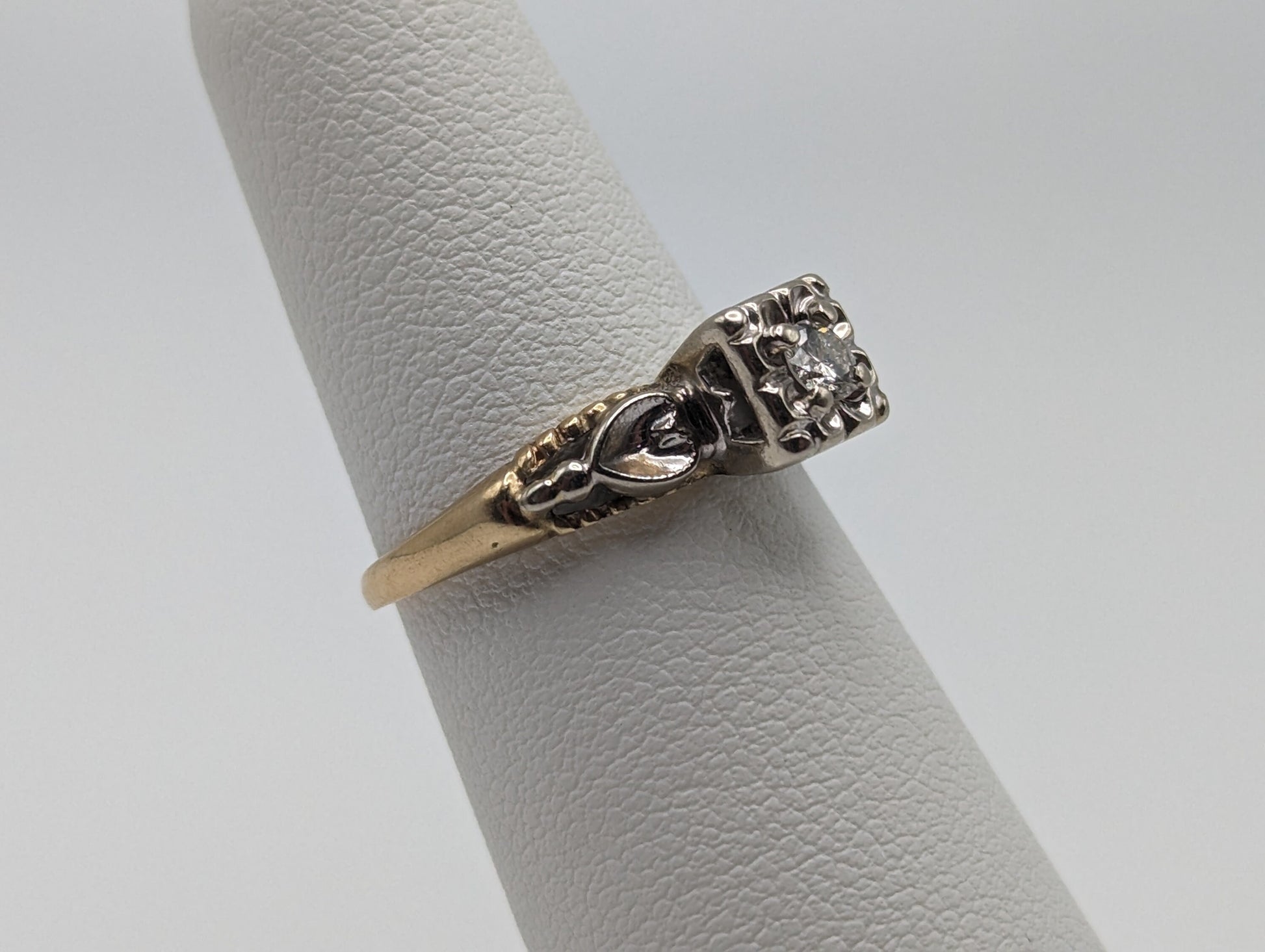 Antique Art Deco 14k White and Yellow Gold Diamond Ring. 14k White and Yellow Gold Diamond Wedding Band. Engagement Ring.