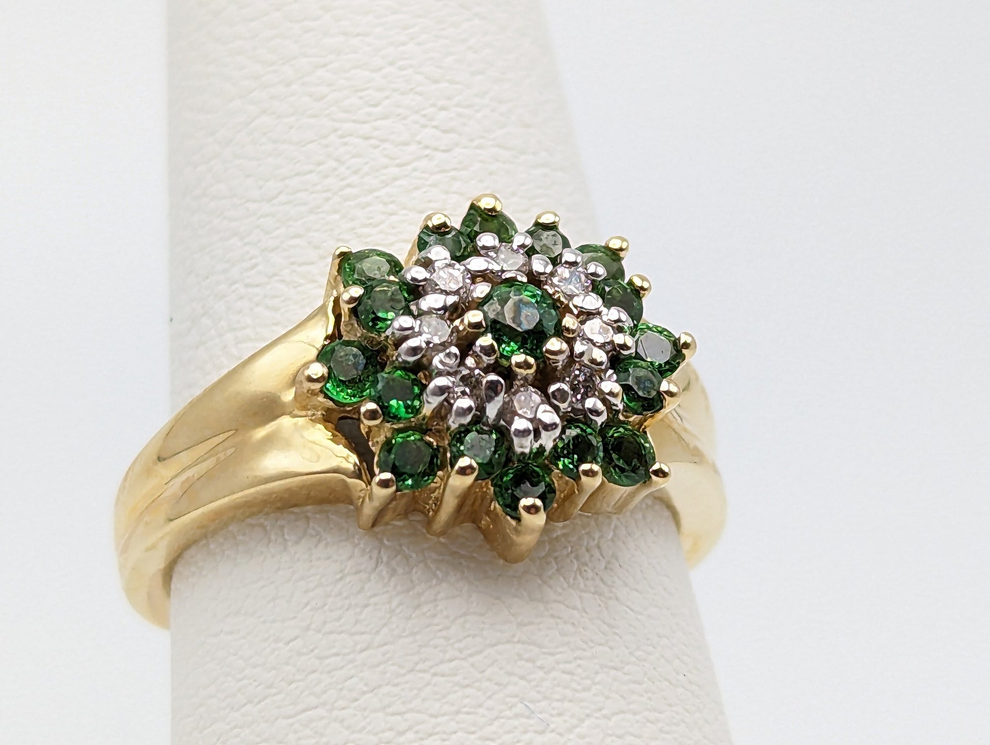 14k Tsavorite Garnet Diamond Halo Cluster Ring. Vintage Tsavorite Garnet Engagment Ring. 14k Gold Green Garnet Bridal Promise Ring.