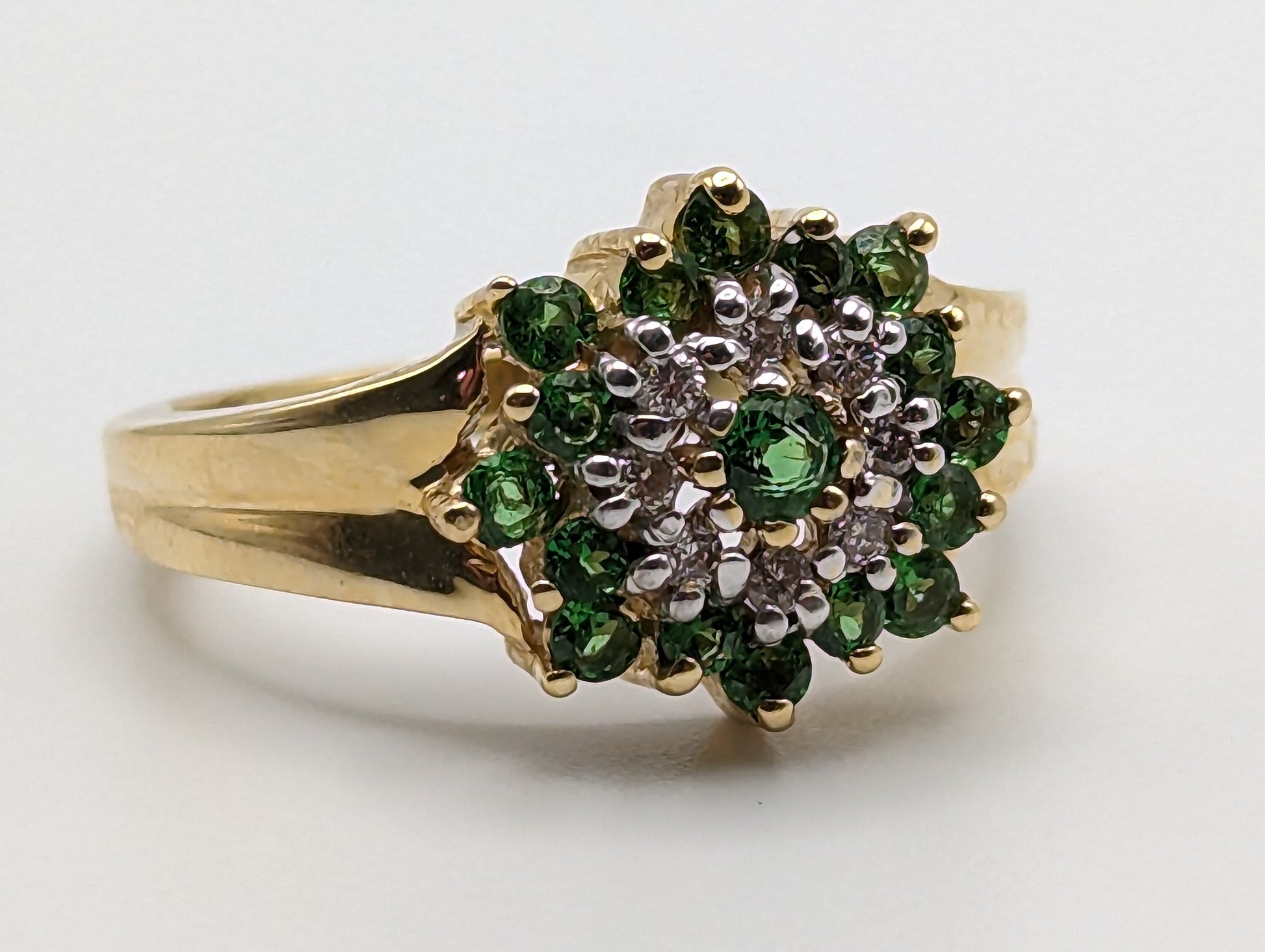 14k Tsavorite Garnet Diamond Halo Cluster Ring. Vintage Tsavorite Garnet Engagment Ring. 14k Gold Green Garnet Bridal Promise Ring.