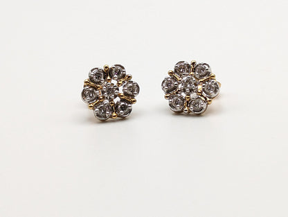 14k .70ctw Yellow Gold Diamond Daisy Earrings. 14k Daisy Studs. 14k Yellow Gold Flower Earrings. 14k Diamond Earrings.