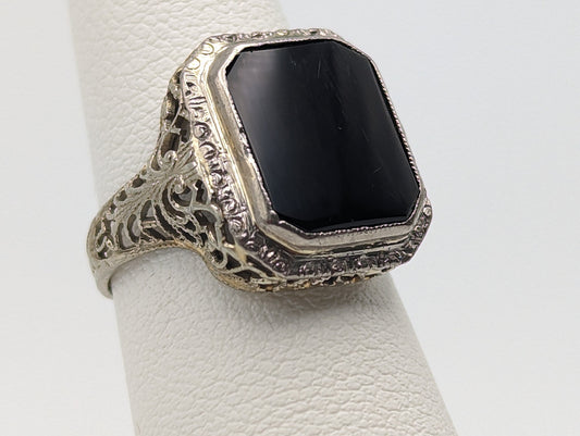 Allsop Brothers 1900s White Gold 18k Art Deco Black Onyx Ring. Midnight Black Onyx Ring Pinky Onyx Ring