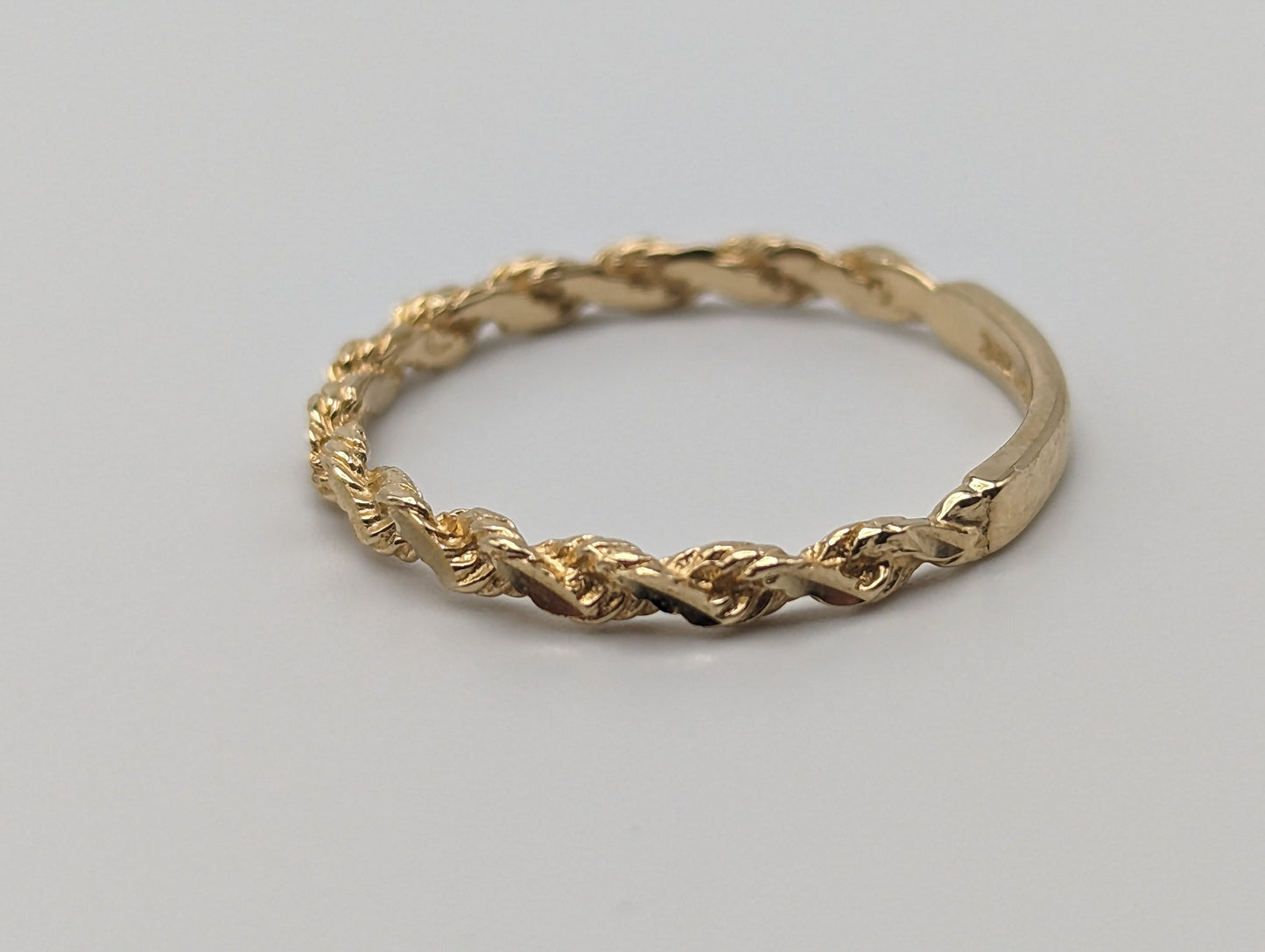 14k Cable Rope Band. 14k Gold Twist Band. 14k Yellow Gold Band. Cable Rope Ring.