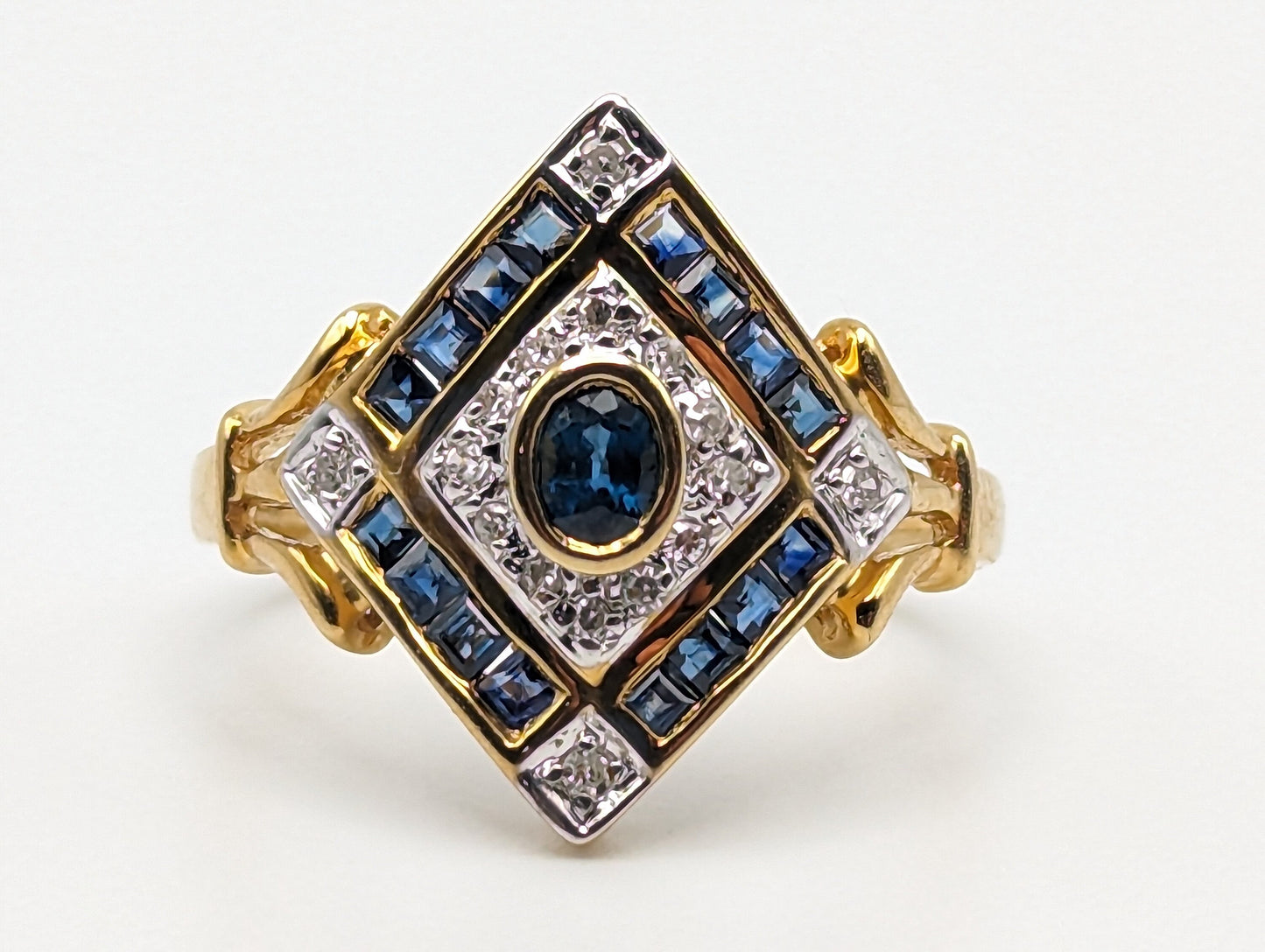 Vintage 14k Yellow Gold Diamond and Blue Sapphire Shield Ring Gold Art Deco Blue Sapphire Ring.