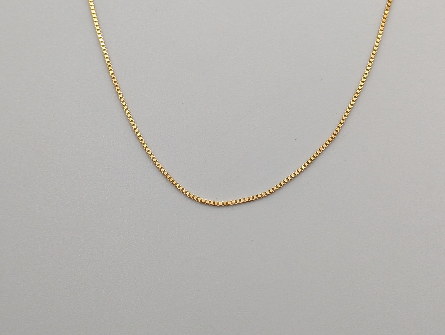 18k Italian MILOR Ladies Box Chain Necklace. 18k Box Chain. 18k Vintage Italian Box Chain.