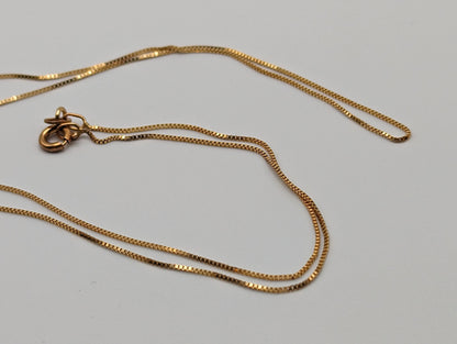 18k Italian MILOR Ladies Box Chain Necklace. 18k Box Chain. 18k Vintage Italian Box Chain.